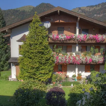Ferienhaus Mountain Chalets&apartments Walchsee