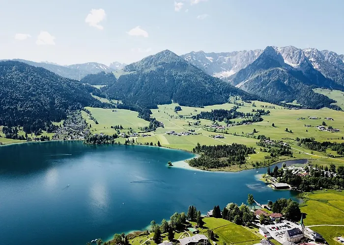Mountain & * Walchsee